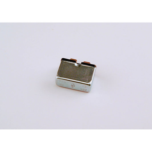 CIRCUIT BREAKER PLUG  30A