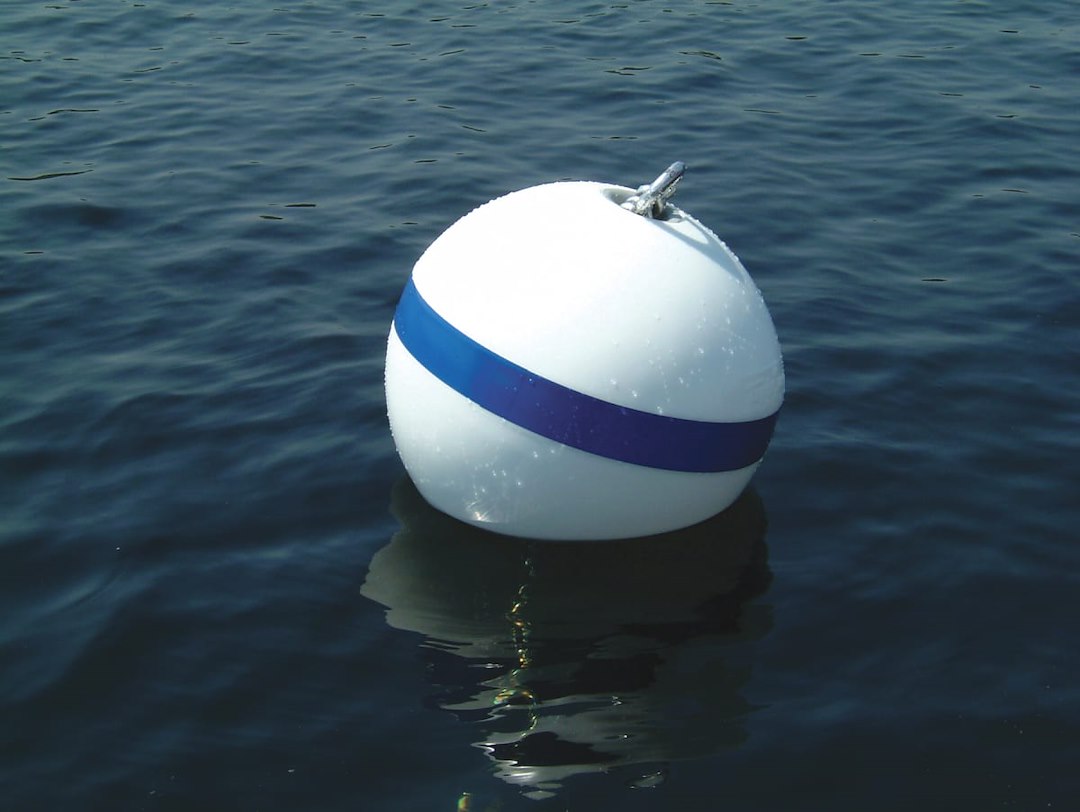 18' T3C BUOY