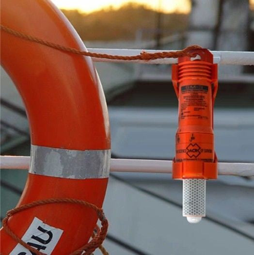 ACR SM-3 SOLAS Lifebuoy Marker Light | 3947