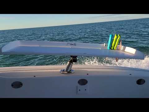 BLACKTIP 31" Fillet Table with Mount